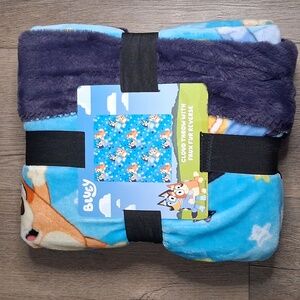 BLUEY Cloud Throw Blanket WITH Faux Fur Reverse 50x60"  NWT